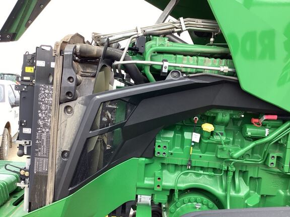 2022 John Deere 8RX 410 Tractor Rubber Track