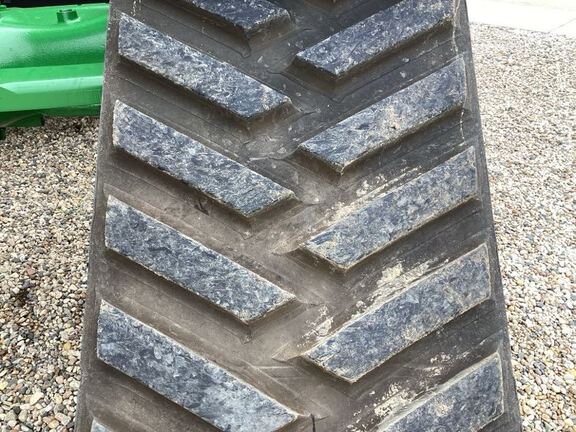 2022 John Deere 8RX 410 Tractor Rubber Track