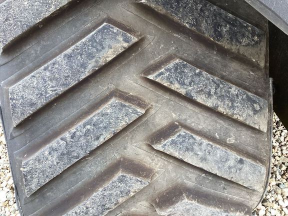 2022 John Deere 8RX 410 Tractor Rubber Track