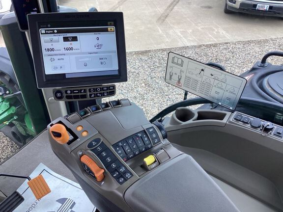 2022 John Deere 8RX 410 Tractor Rubber Track