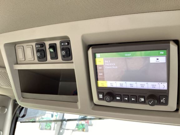 2022 John Deere 8RX 410 Tractor Rubber Track