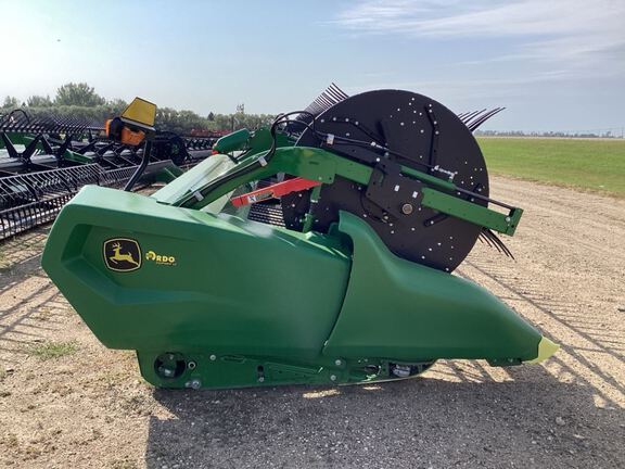 2023 John Deere RD45F Header Combine