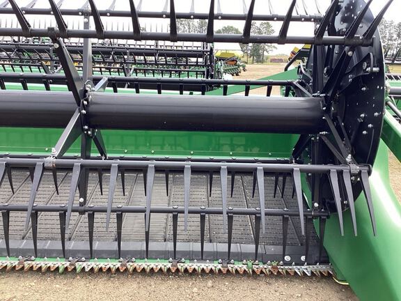 2023 John Deere RD45F Header Combine