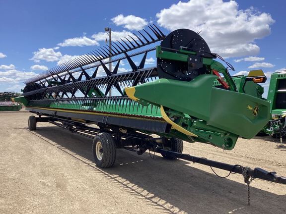 2022 John Deere RD45F Header Combine