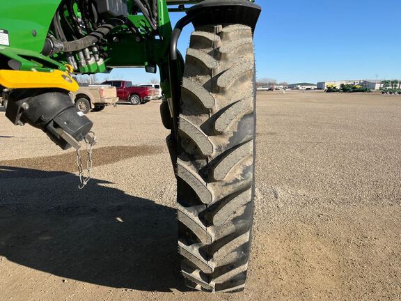 2023 John Deere 410R Sprayer/High Clearance