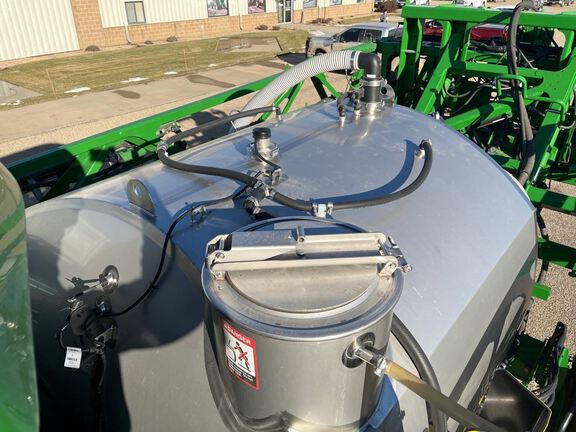 2023 John Deere 410R Sprayer/High Clearance