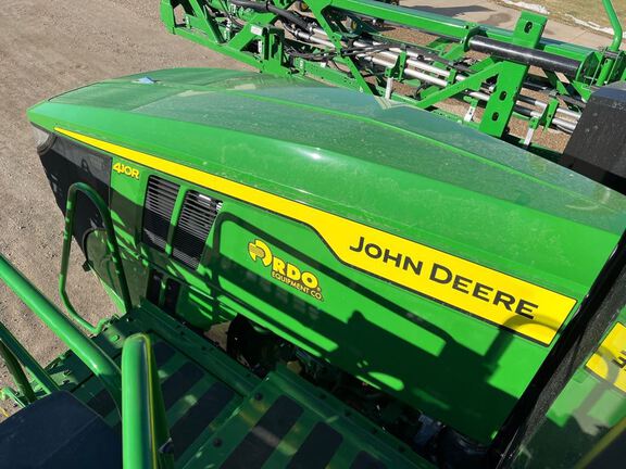 2023 John Deere 410R Sprayer/High Clearance