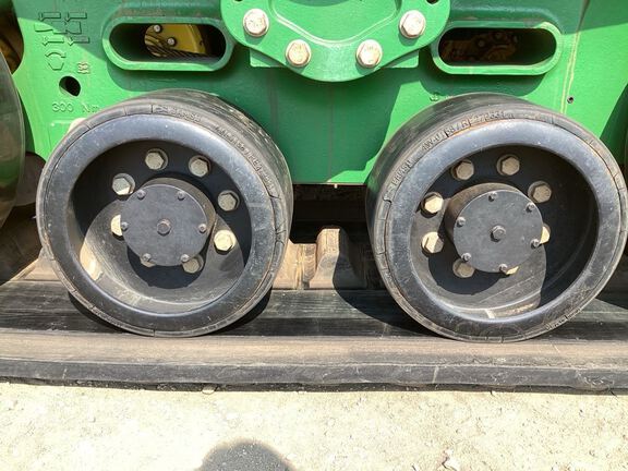 2018 John Deere 9570RX Tractor Rubber Track