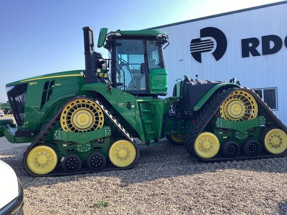 2022 John Deere 9RX 590 Tractor Rubber Track