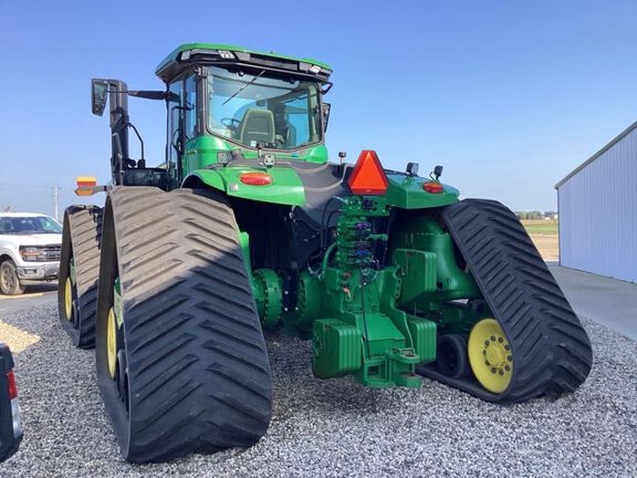 2022 John Deere 9RX 590 Tractor Rubber Track