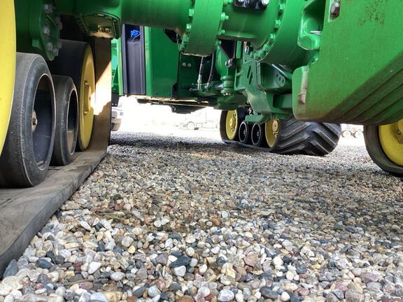 2022 John Deere 9RX 590 Tractor Rubber Track