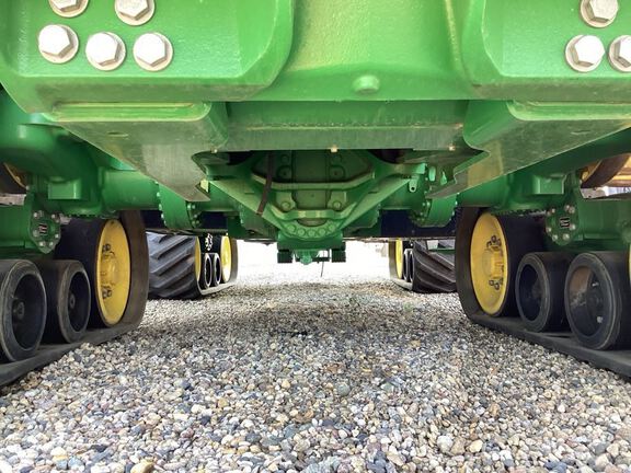 2022 John Deere 9RX 590 Tractor Rubber Track