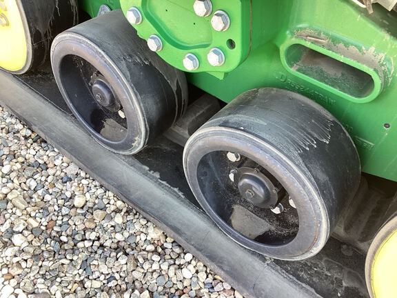 2022 John Deere 9RX 590 Tractor Rubber Track