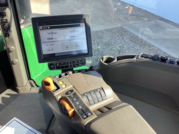 2022 John Deere 9RX 590 Tractor Rubber Track