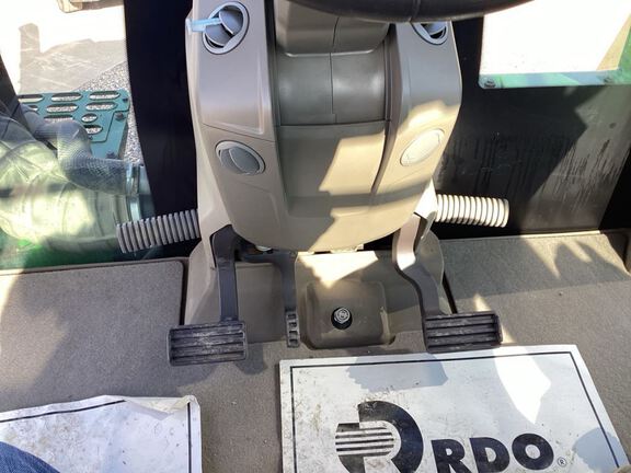 2022 John Deere 9RX 590 Tractor Rubber Track