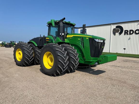 2023 John Deere 9R 590 Tractor 4WD