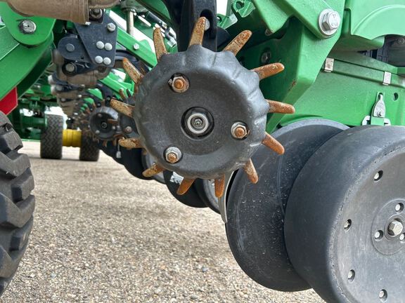 2023 John Deere DB60 Planter