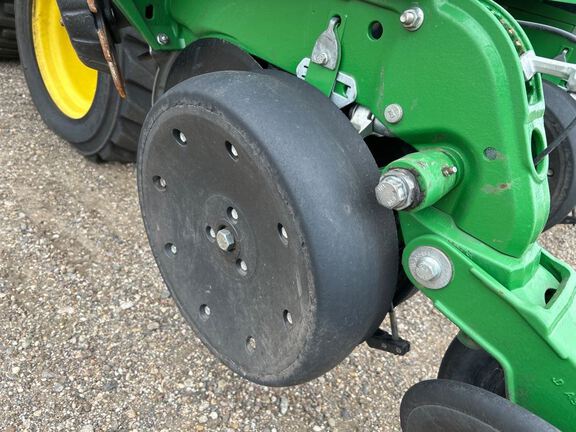 2023 John Deere DB60 Planter