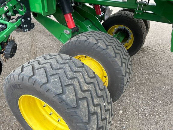 2023 John Deere DB60 Planter