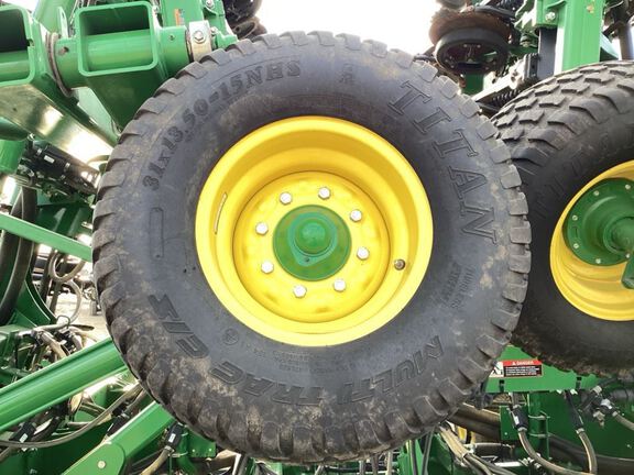 2022 John Deere N550 Air Seeder