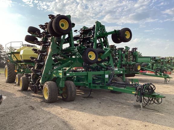 2022 John Deere N550 Air Seeder