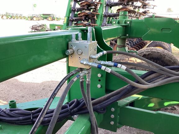 2022 John Deere N550 Air Seeder