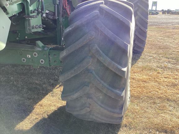 2022 John Deere X9 1000 Combine