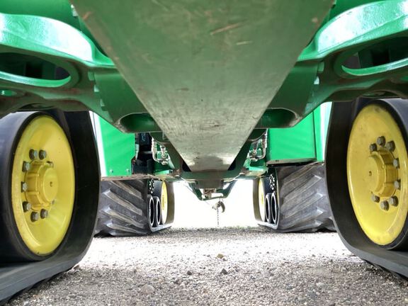 2017 John Deere 9520RX Tractor Rubber Track