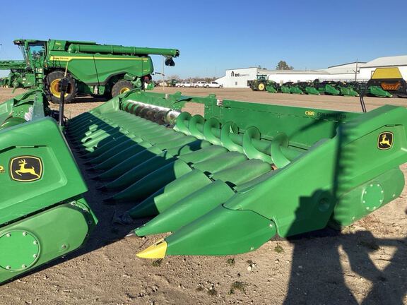 2023 John Deere C18R Header Corn Head