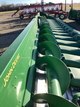 2023 John Deere C18R Header Corn Head