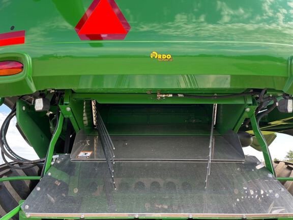 2023 John Deere S780 Combine