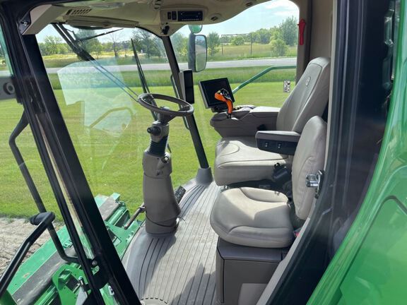 2023 John Deere S780 Combine