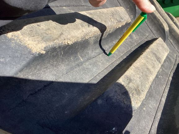 2022 John Deere 9RX 640 Tractor Rubber Track