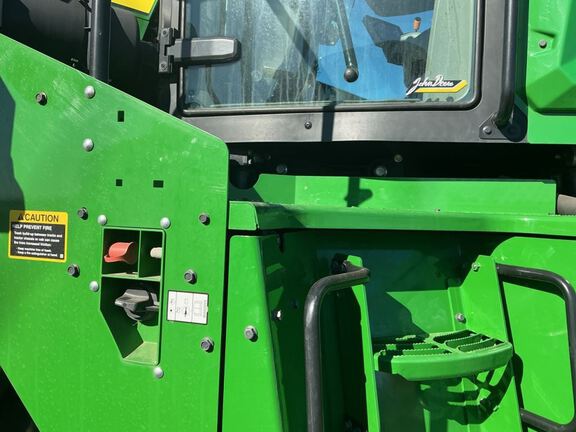 2022 John Deere 9RX 640 Tractor Rubber Track