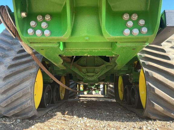 2022 John Deere 9RX 640 Tractor Rubber Track