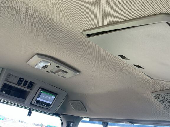 2022 John Deere 9RX 640 Tractor Rubber Track