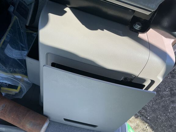 2022 John Deere 9RX 640 Tractor Rubber Track