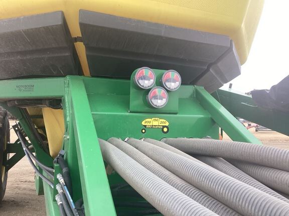 2016 John Deere 1890 Air Seeder