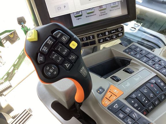 2023 John Deere 612R Sprayer/High Clearance