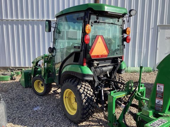 2020 John Deere 2025R Tractor Compact