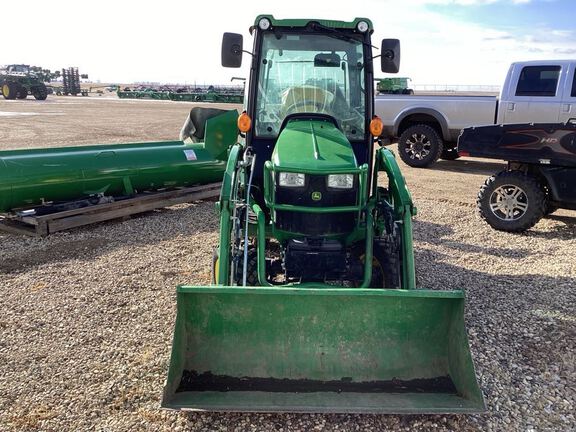 2020 John Deere 2025R Tractor Compact