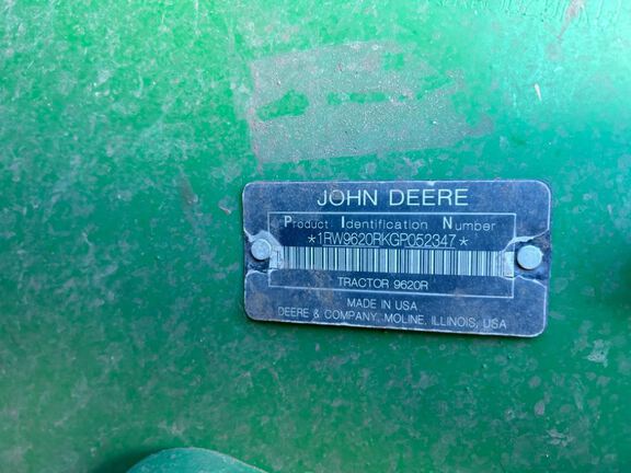 2016 John Deere 9620R Tractor 4WD