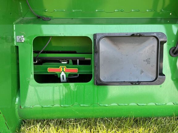 2024 John Deere RD45F Header Combine