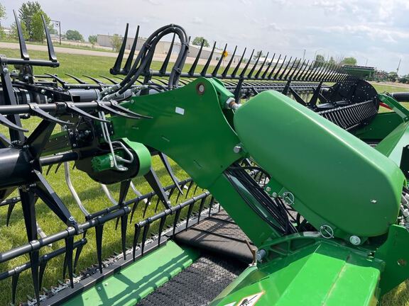2024 John Deere RD45F Header Combine
