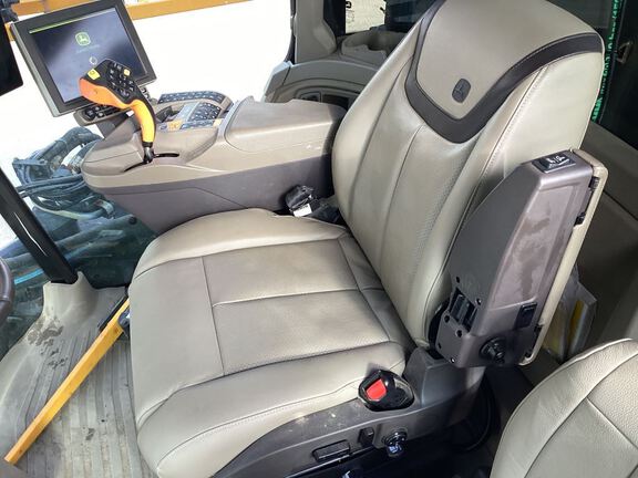 2022 John Deere STS16 Sprayer/High Clearance