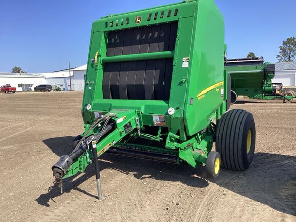 2019 John Deere 560M Baler/Round