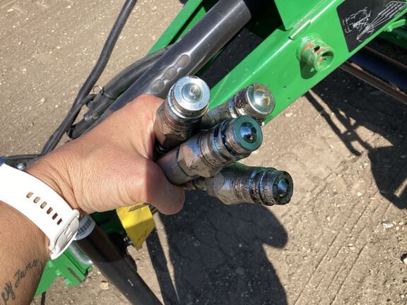 2019 John Deere 560M Baler/Round