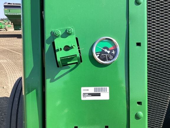 2019 John Deere 560M Baler/Round