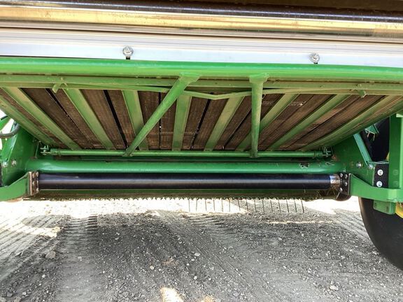 2019 John Deere 560M Baler/Round