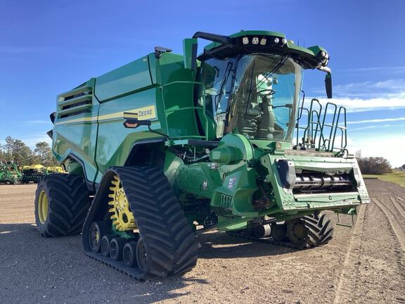 2024 John Deere X9 1100 Combine